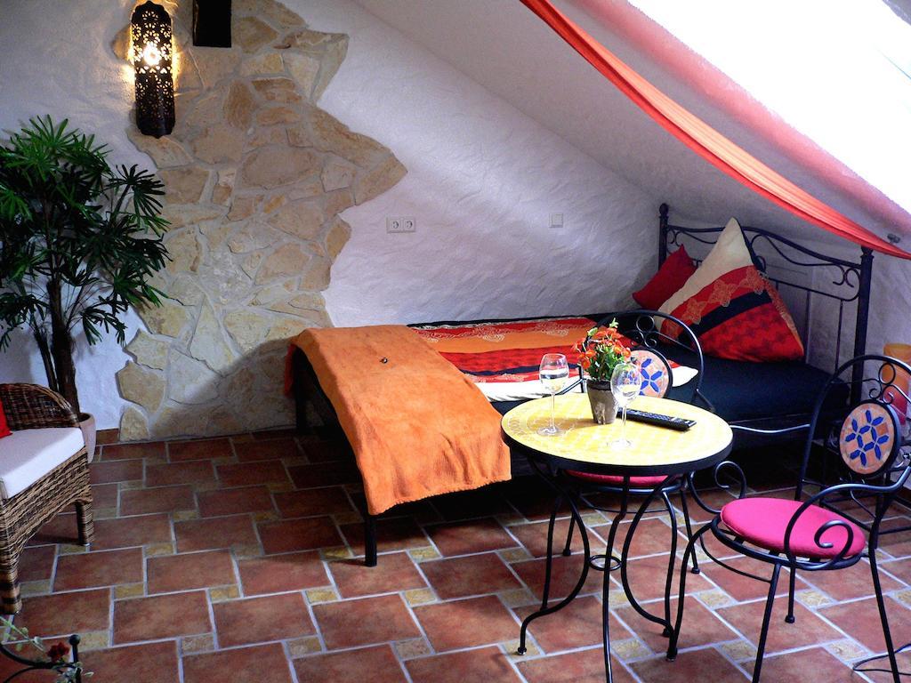 Apartmenthaus Casa Palma Bühl Rom bilde